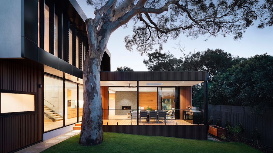 Deye 8kW Hybrid Solar Inverter